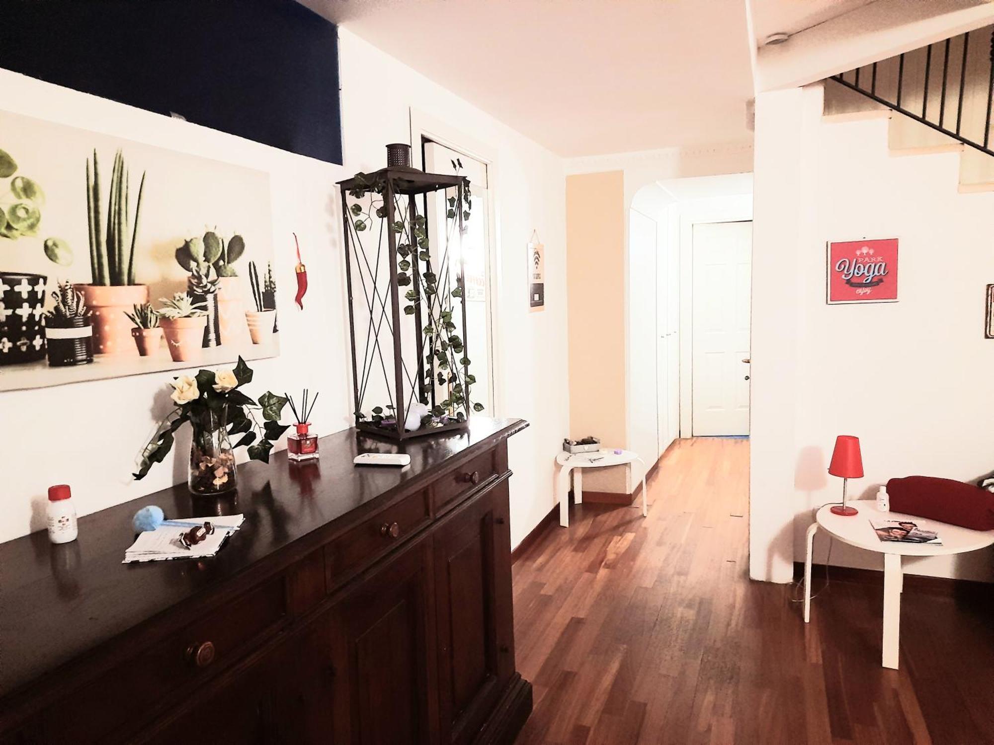 La Casa Del Largo Del Rosso Apartment Pozzuoli Bagian luar foto