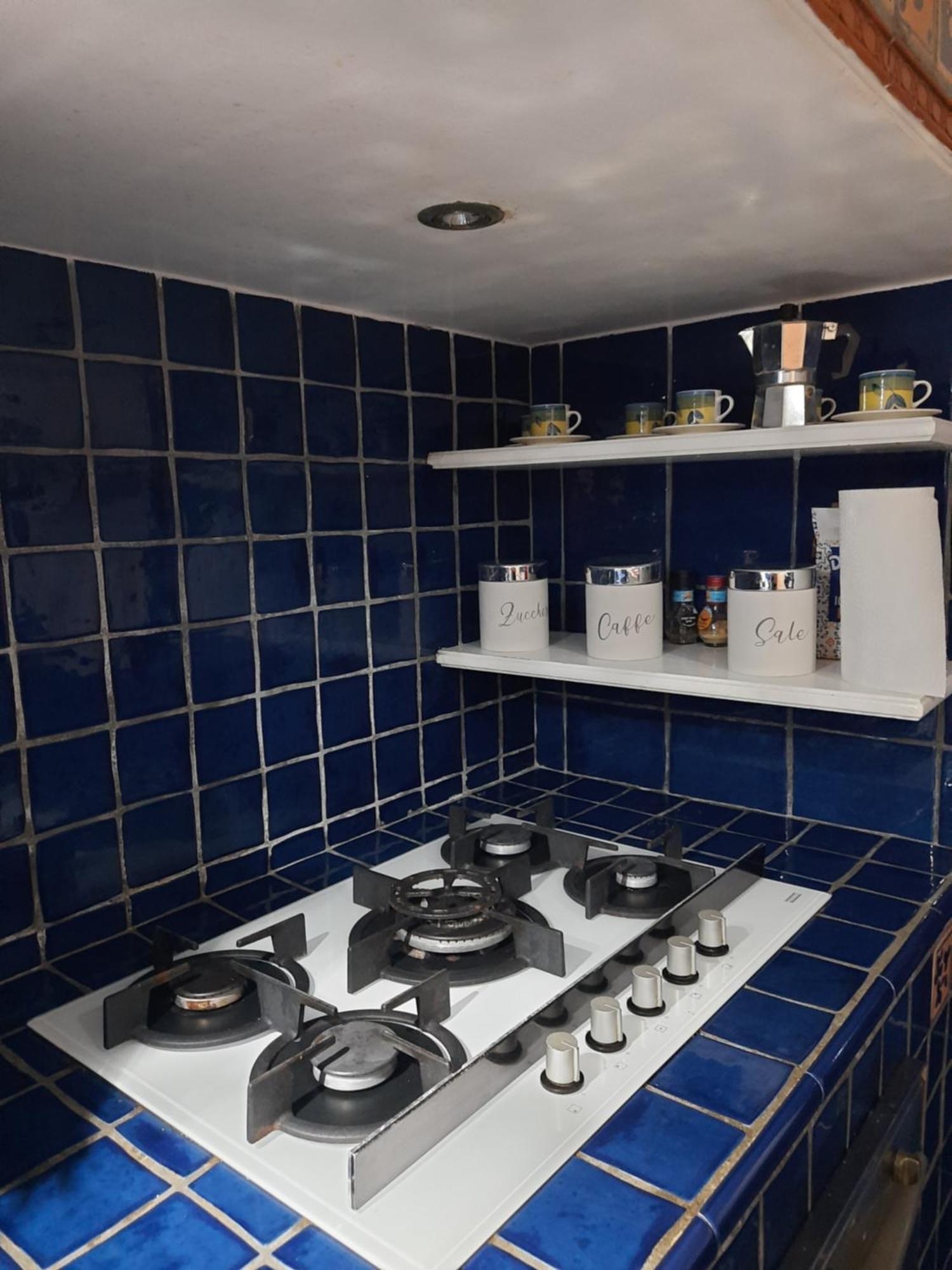 La Casa Del Largo Del Rosso Apartment Pozzuoli Bagian luar foto